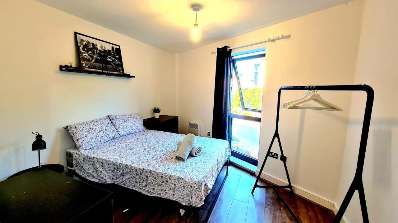 Lovely 5 Sleeper Flat - Upper Clapton Londres Exterior foto